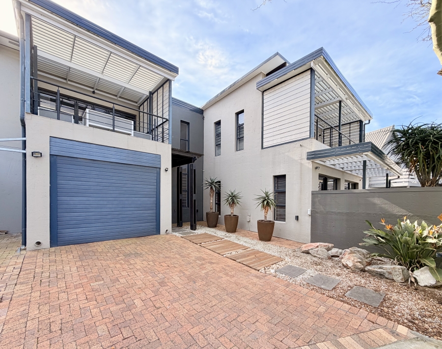 3 Bedroom Property for Sale in Onrus Western Cape
